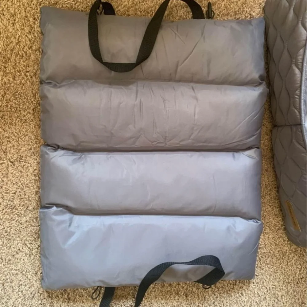 Travel dog bed